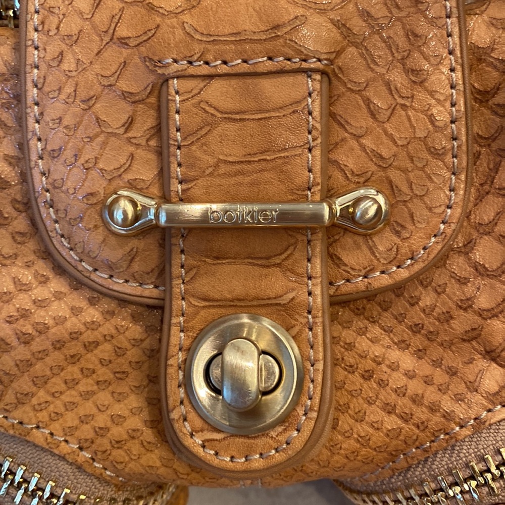 Botkier Bag - Picture 3 of 10